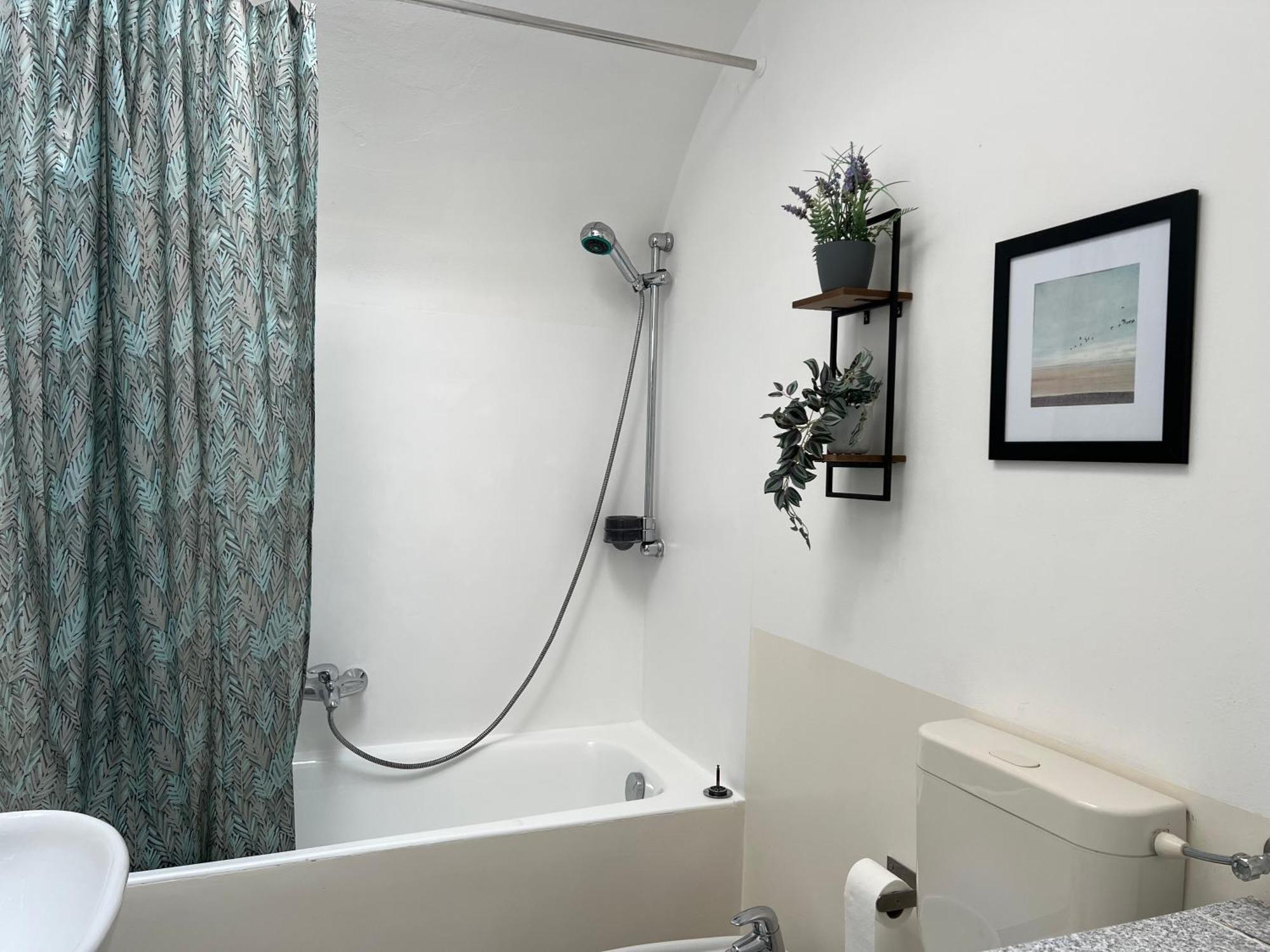 Spacious 2 Bedroom Condo Colletta 외부 사진